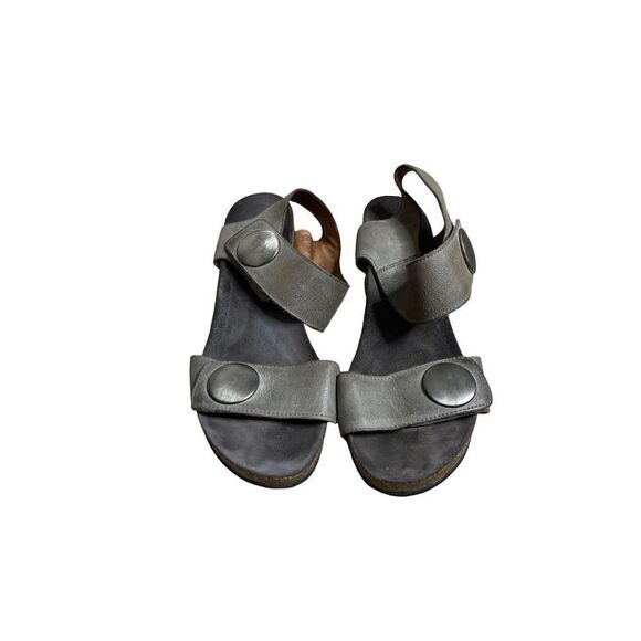 Taos Women's Gray Carousel Wedge Sandals Size 39 - Picture 5 of 12